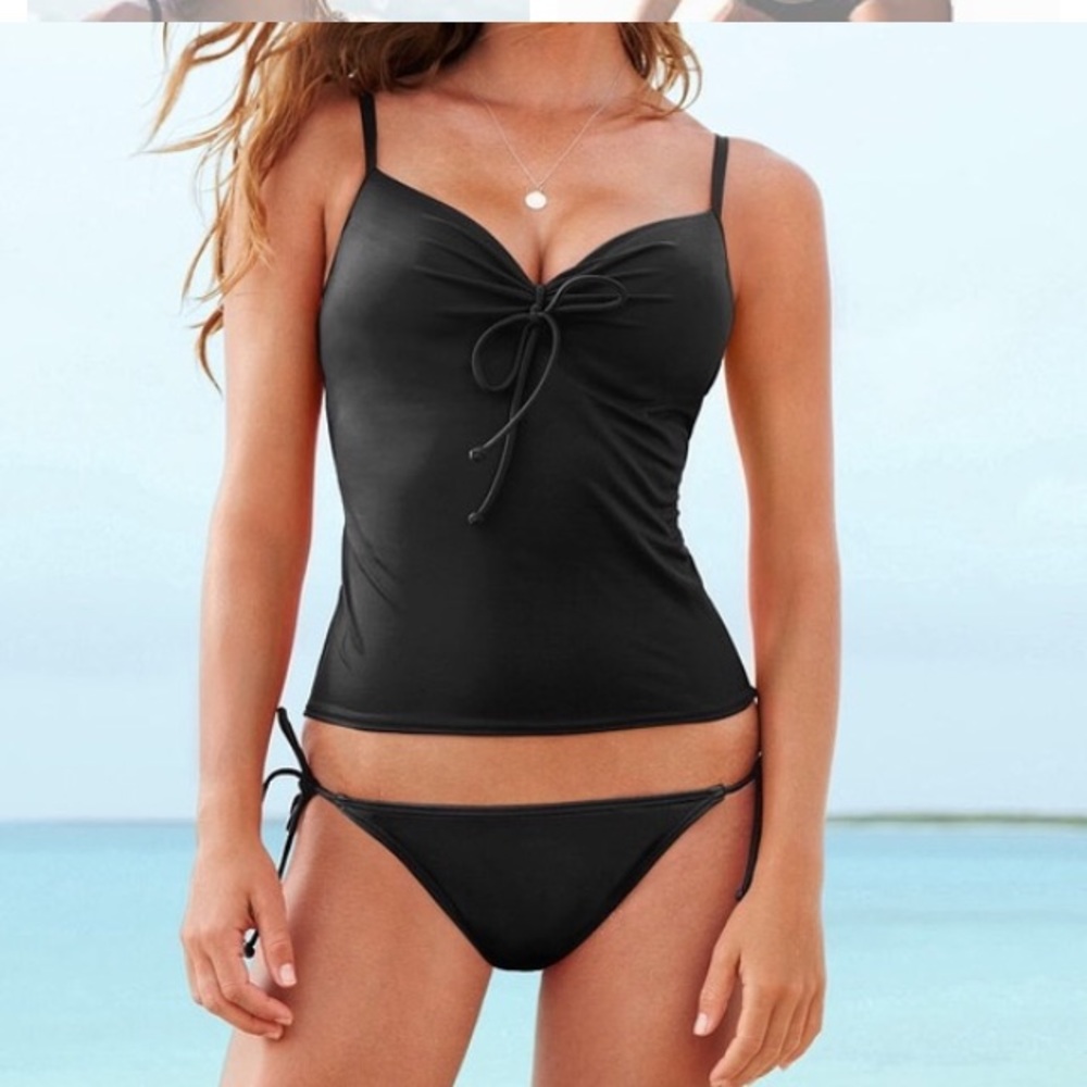 Victoria’s Secret tankini top